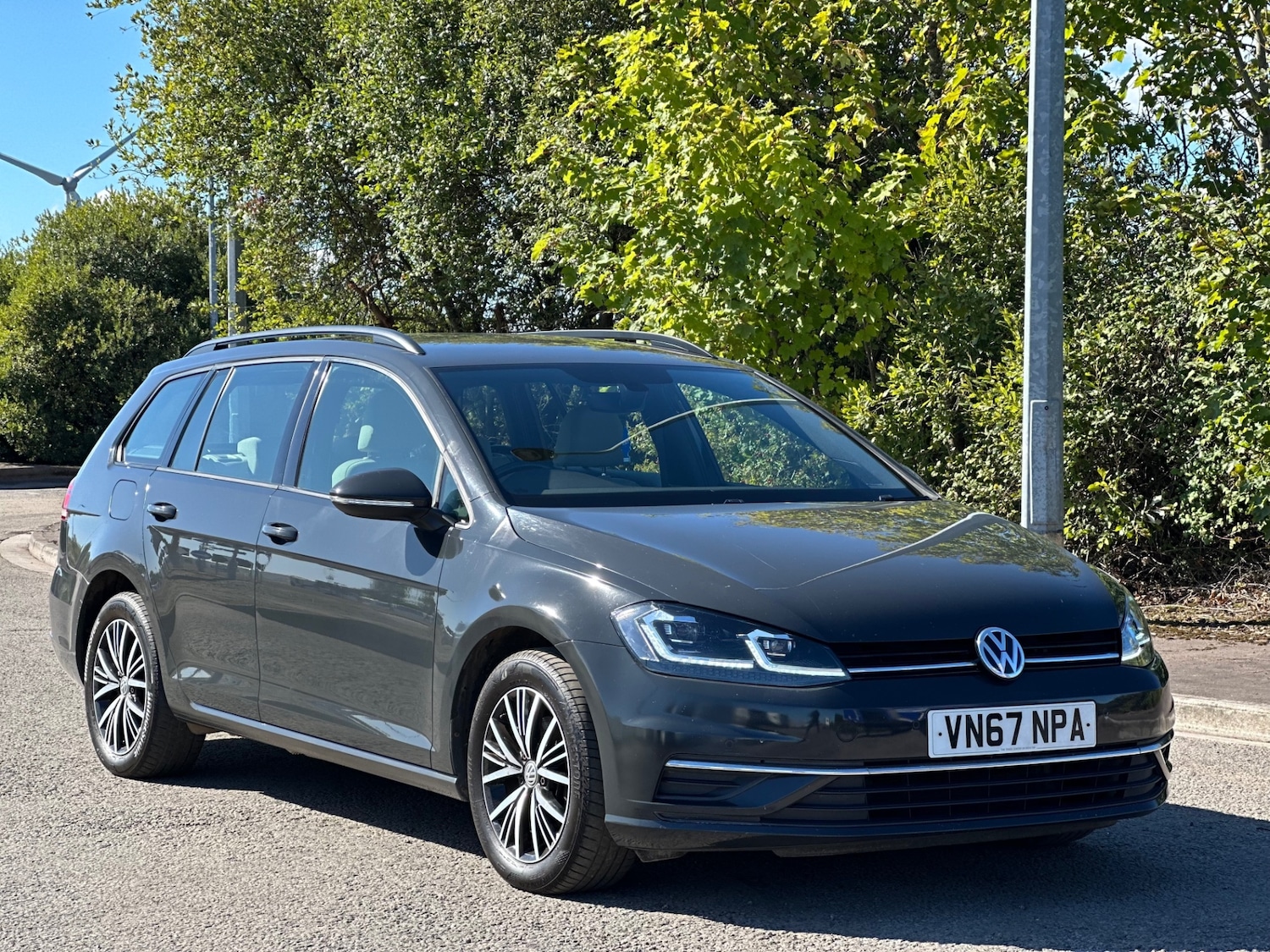 Used Volkswagen Golf 2017 for sale - 76113042: Photo 4