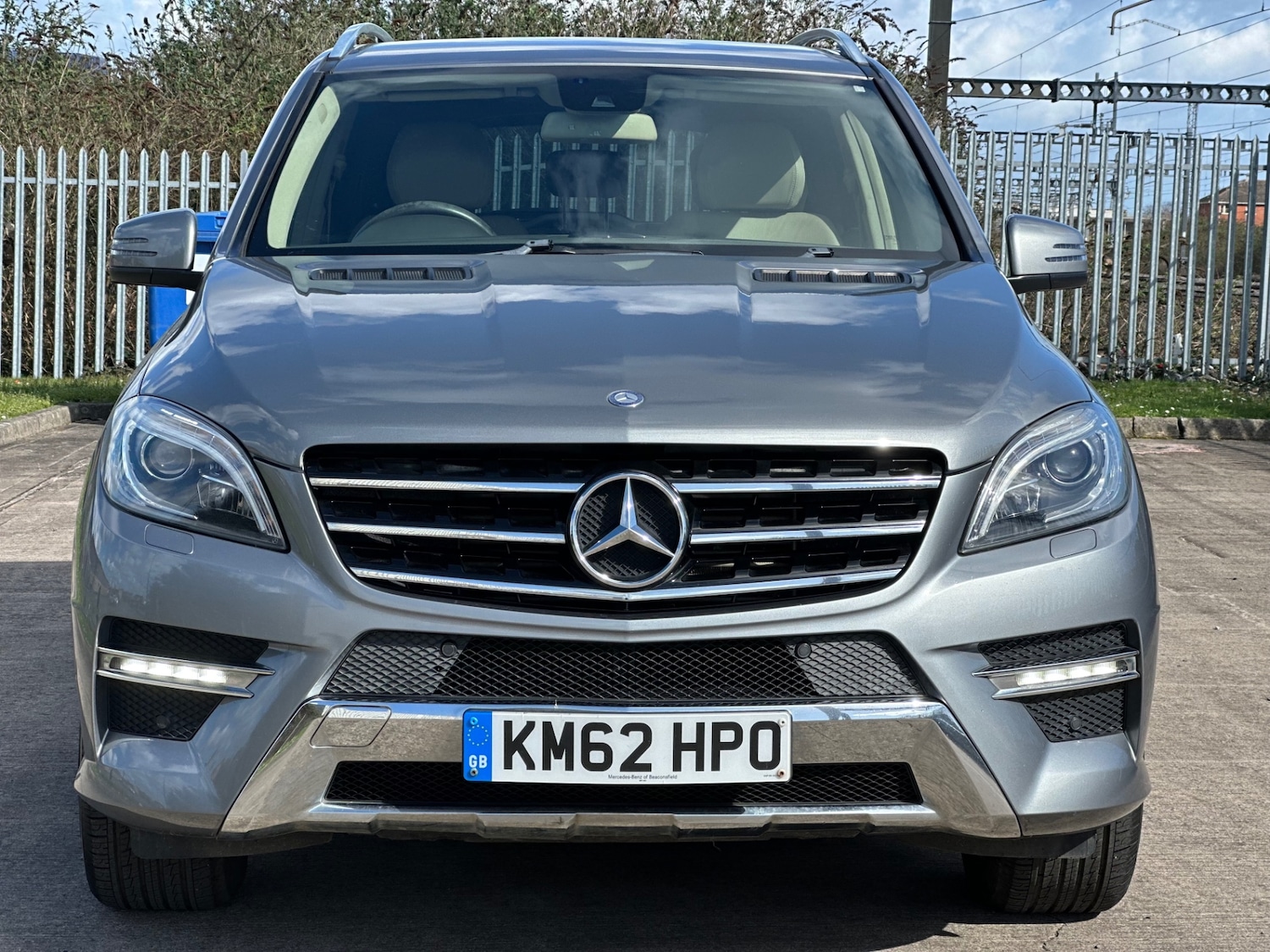 Used Mercedes-Benz M Class 2012 for sale - 77891762: Photo 3