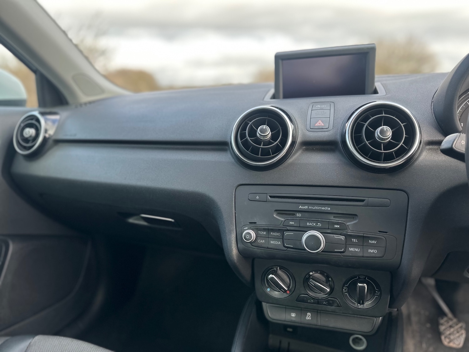 Used Audi A1 2012 for sale - 77678736: Photo 11