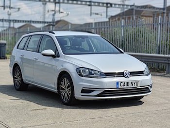 Used Volkswagen Golf 2018 for sale - 78691700: Photo
