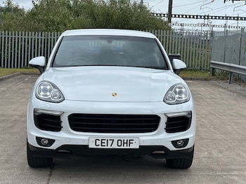 Used Porsche Cayenne 2017 for sale - 78832542: Photo