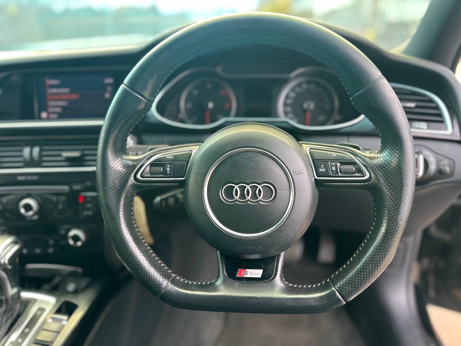 Used Audi A4 2013 for sale - 76785284: Photo 11