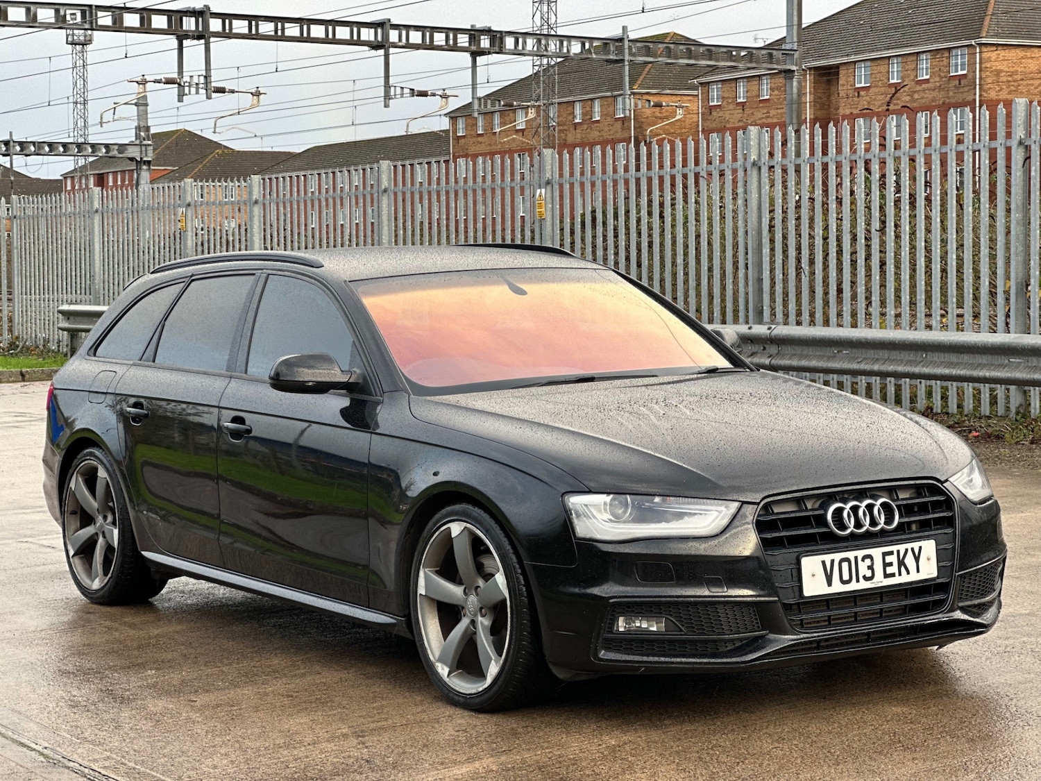 Used Audi A4 2013 for sale - 76785284: Photo 3