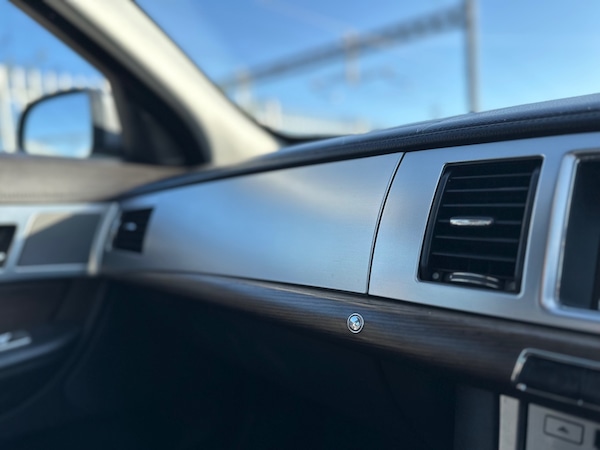 Used Jaguar XF 2014 for sale - 74432479: Photo 13