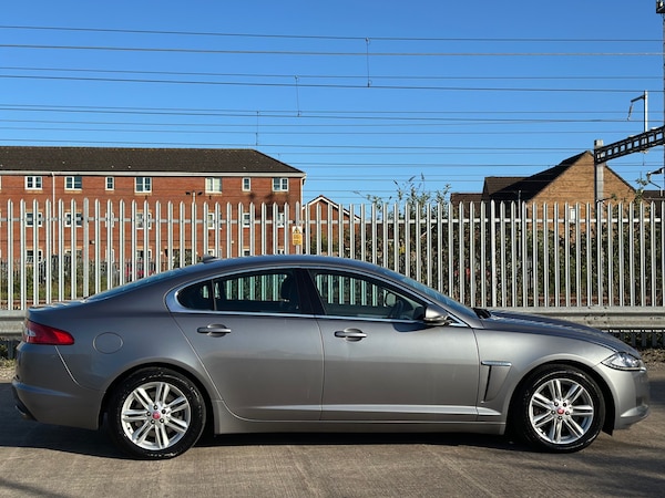 Used Jaguar XF 2014 for sale - 74432479: Photo 6