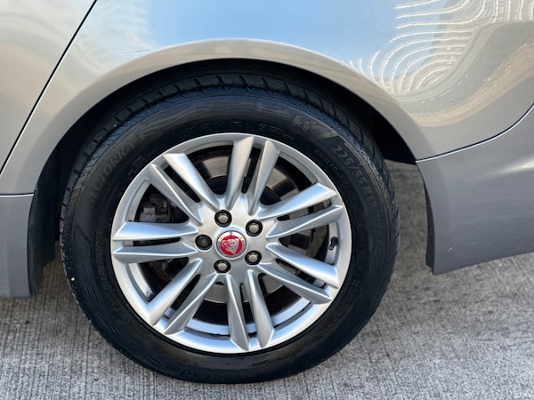 Used Jaguar XF 2014 for sale - 74432479: Photo 7