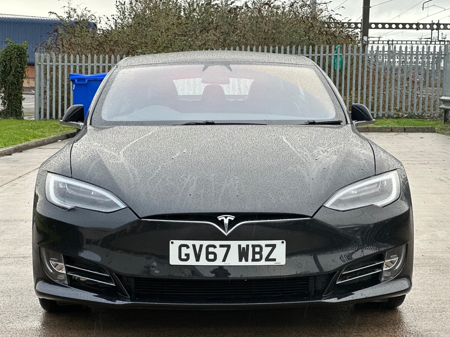 Used Tesla Model S 2017 for sale - 77460371: Photo 2