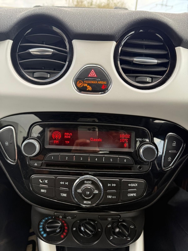 Used Vauxhall ADAM 2014 for sale - 74200188: Photo 13