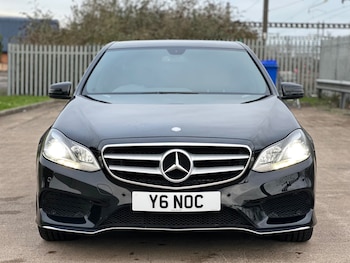 Used Mercedes-Benz E Class 2013 for sale - 76585619: Photo