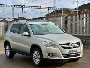 Used Volkswagen Tiguan 2010 for sale - 77558688: Photo