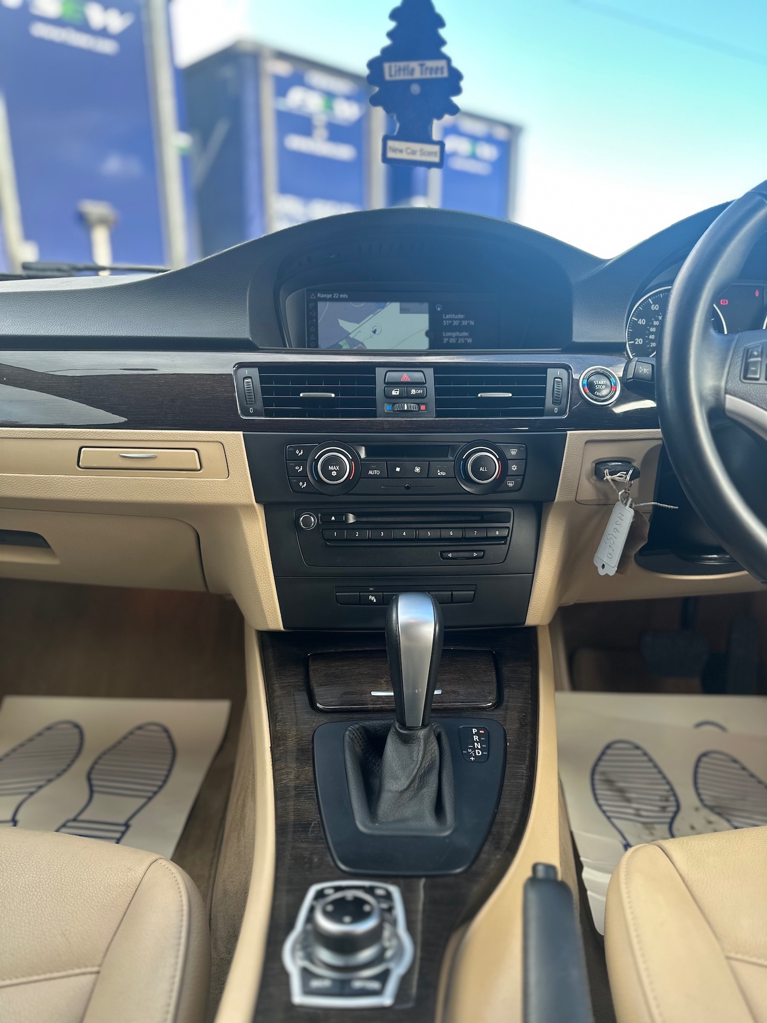 Used BMW 3 Series 2011 for sale - 76364850: Photo 19
