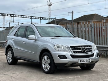 Used Mercedes-Benz M Class 2012 for sale - 77712865: Photo