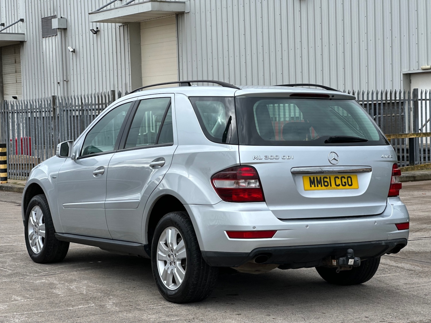 Used Mercedes-Benz M Class 2012 for sale - 77712865: Photo 8