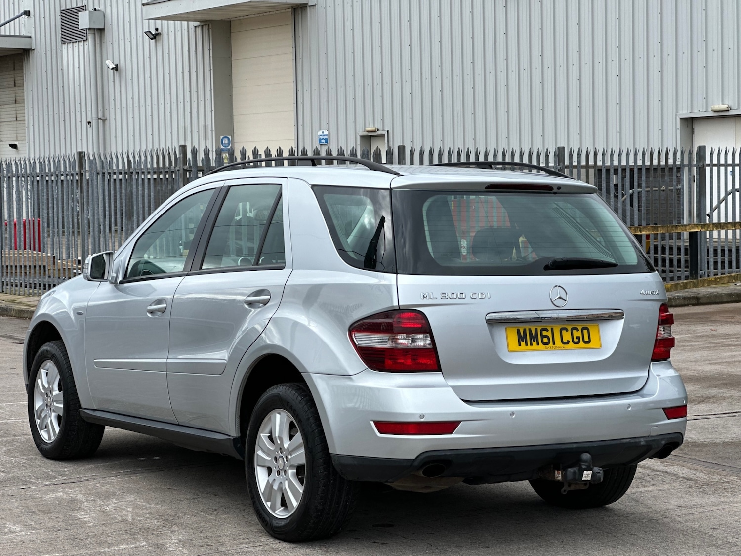 Used Mercedes-Benz M Class 2012 for sale - 77712865: Photo 9