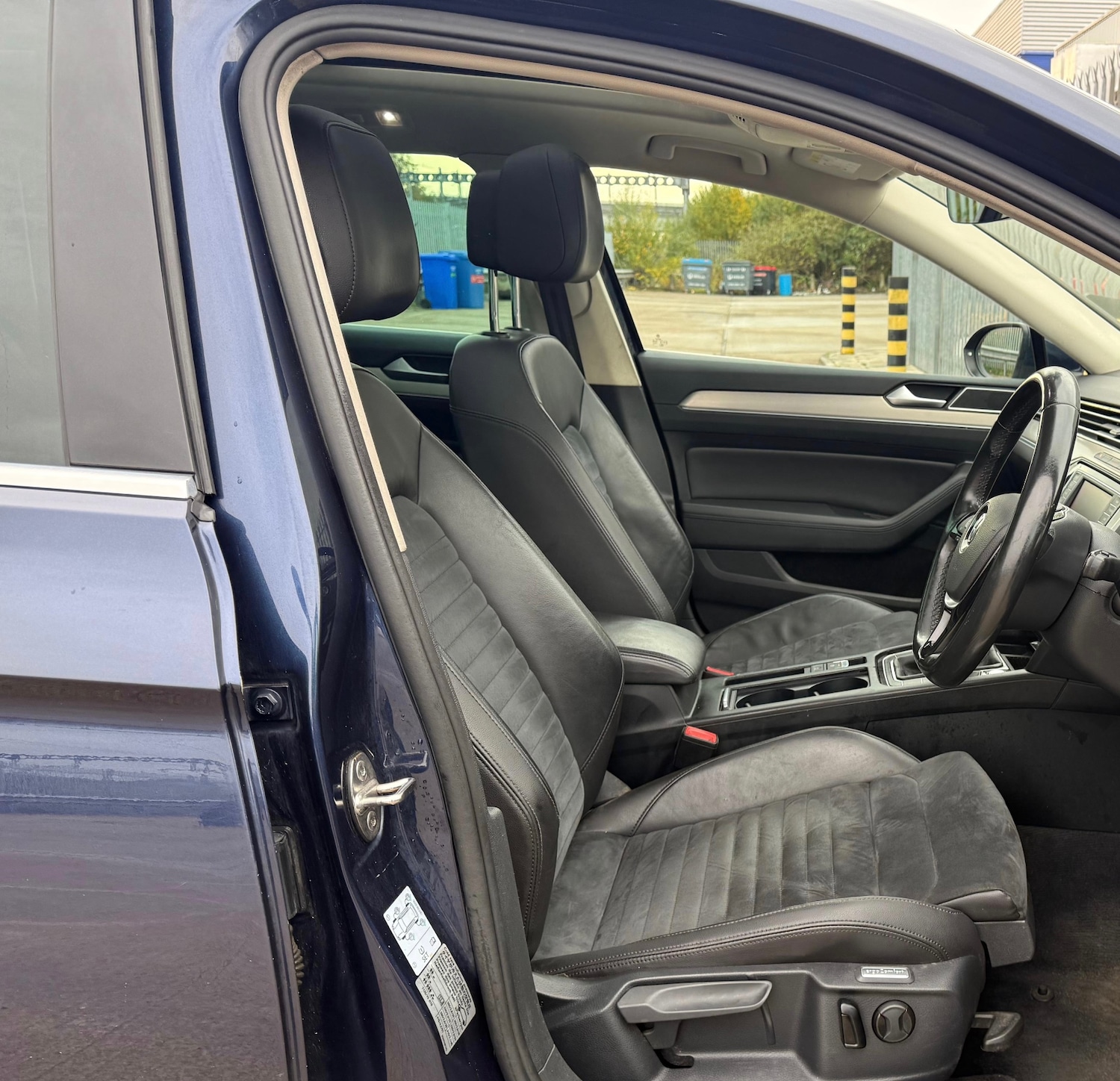 Used Volkswagen Passat 2016 for sale - 76504533: Photo 16