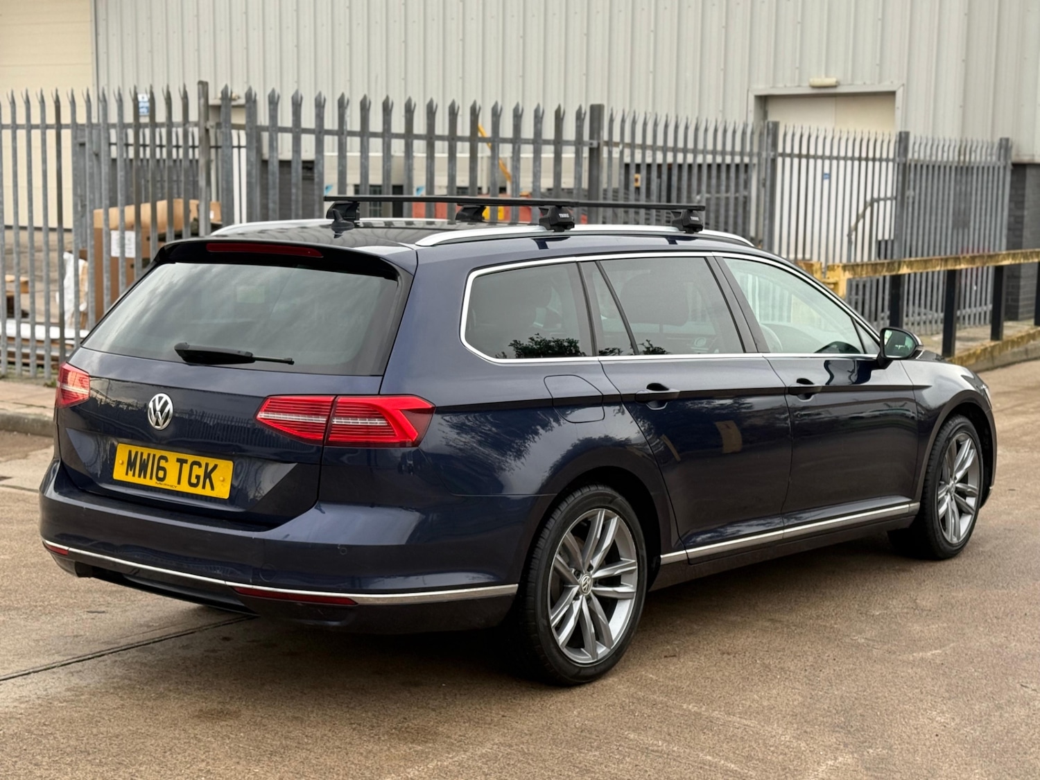 Used Volkswagen Passat 2016 for sale - 76504533: Photo 9