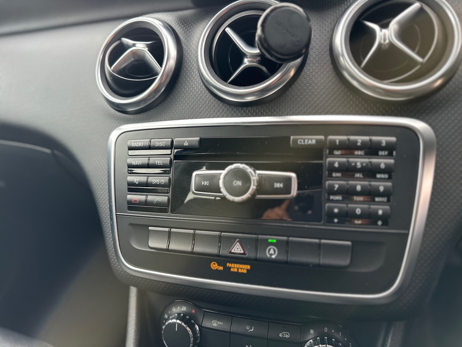 Used Mercedes-Benz A-Class 2015 for sale - 76379664: Photo 12