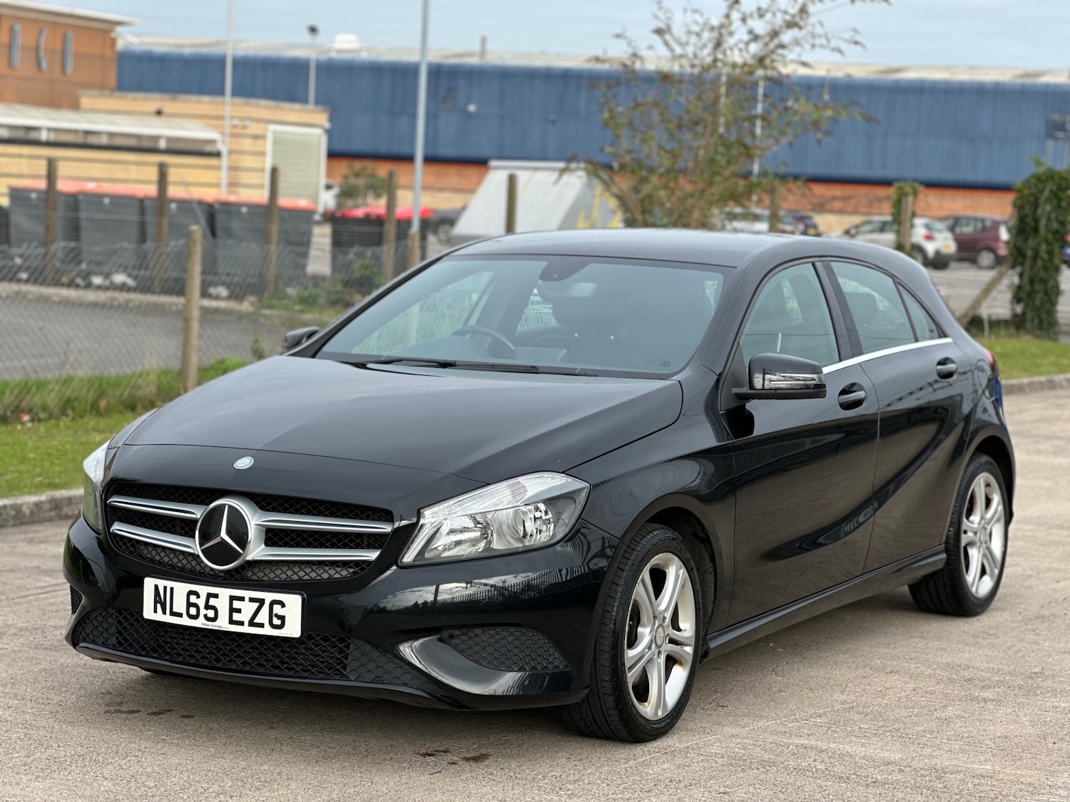 Used Mercedes-Benz A-Class 2015 for sale - 76379664: Photo 3
