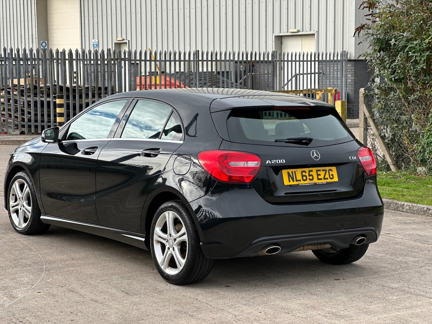 Used Mercedes-Benz A-Class 2015 for sale - 76379664: Photo 4