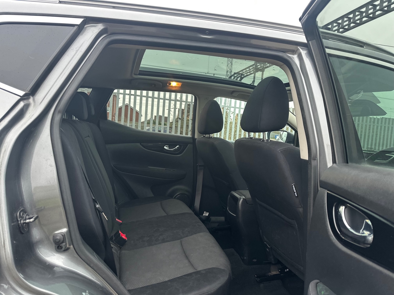 Used Nissan Qashqai 2016 for sale - 77364016: Photo 7