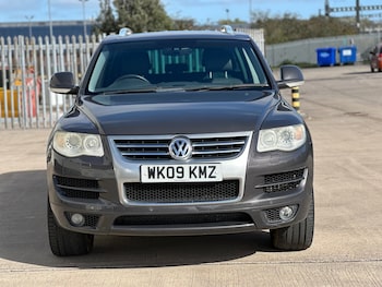 Used Volkswagen Touareg 2009 for sale - 76205377: Photo 2