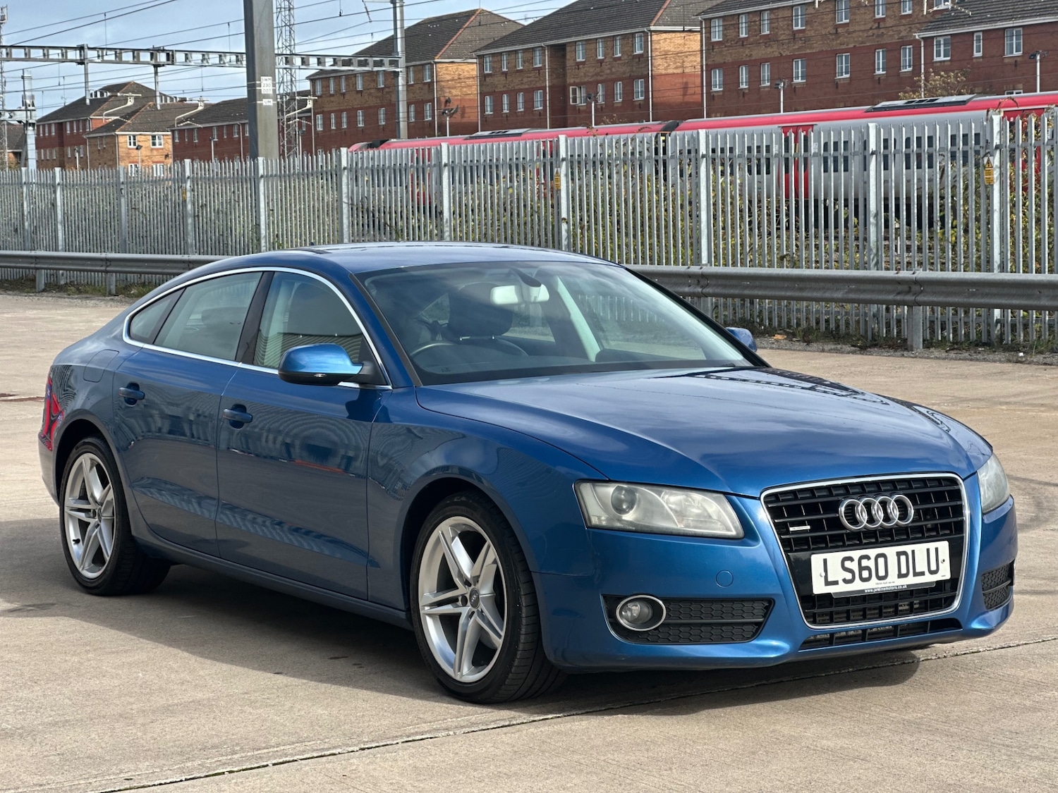 Used Audi A5 2010 for sale - 76172501: Photo 1