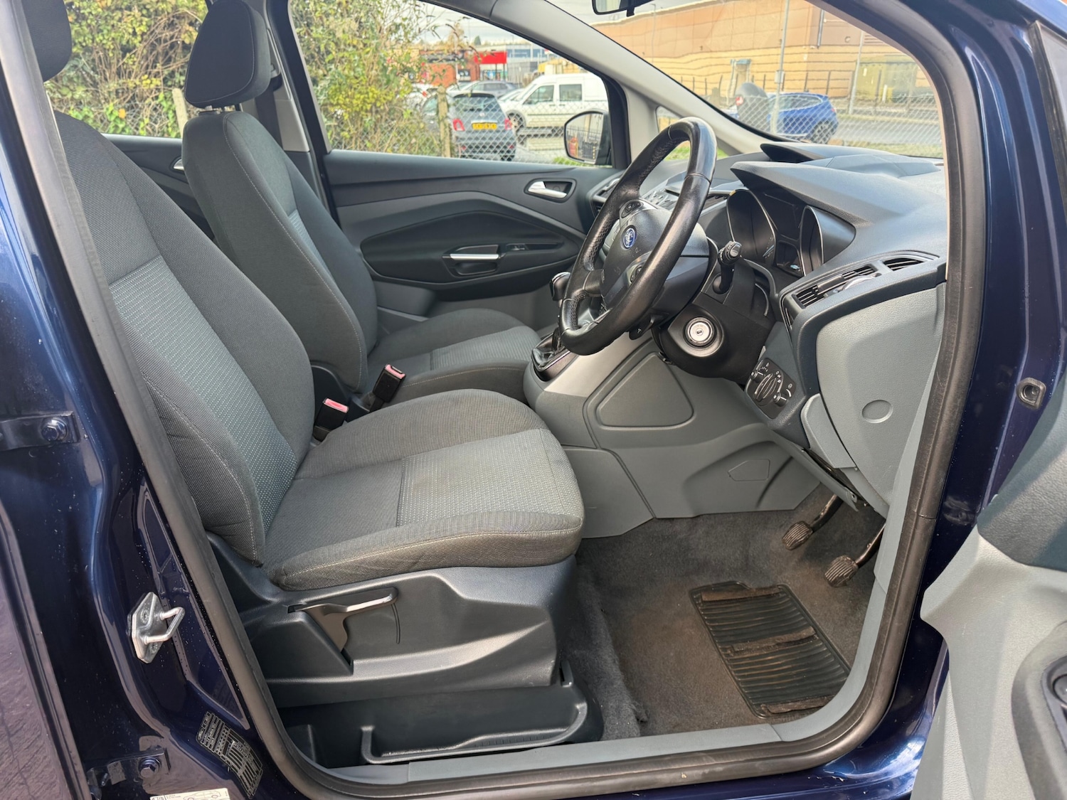 Used Ford C-Max 2011 for sale - 76589933: Photo 19