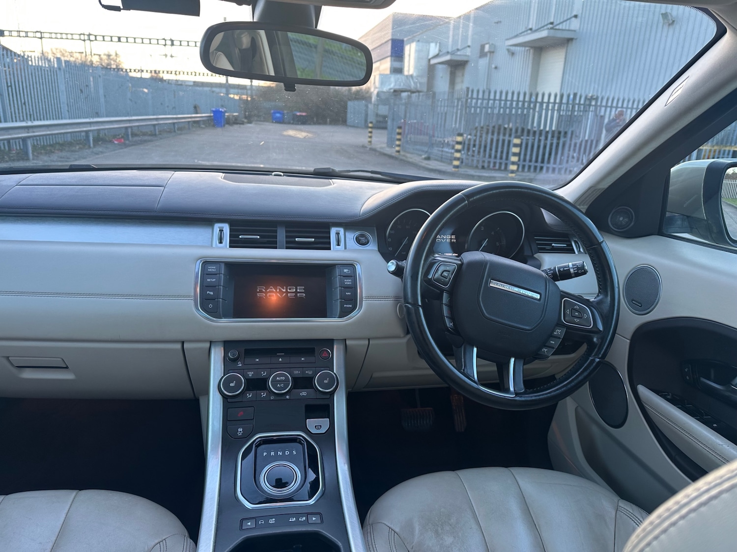 Used Land Rover Range Rover Evoque 2012 for sale - 77438747: Photo 13