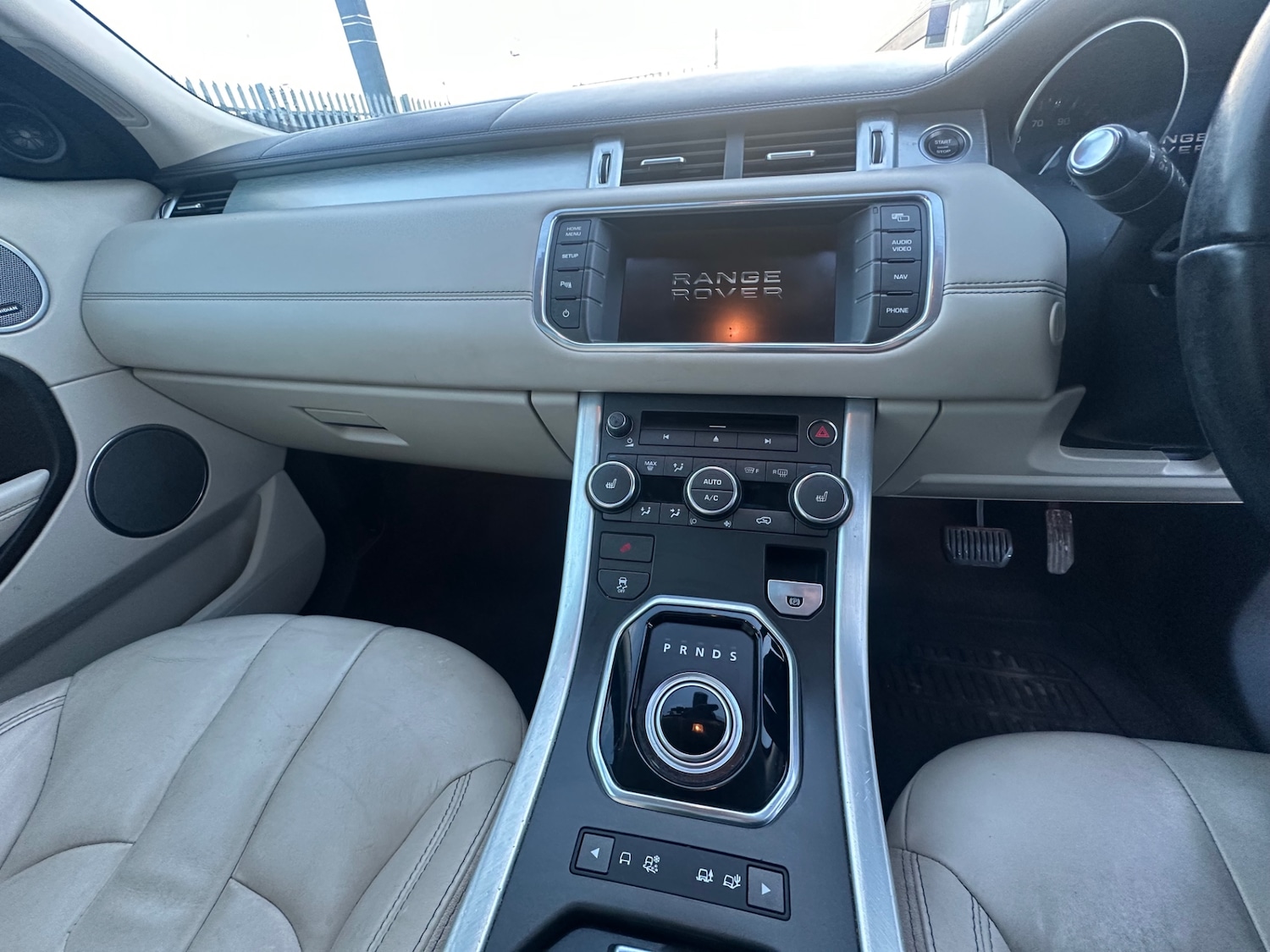 Used Land Rover Range Rover Evoque 2012 for sale - 77438747: Photo 18