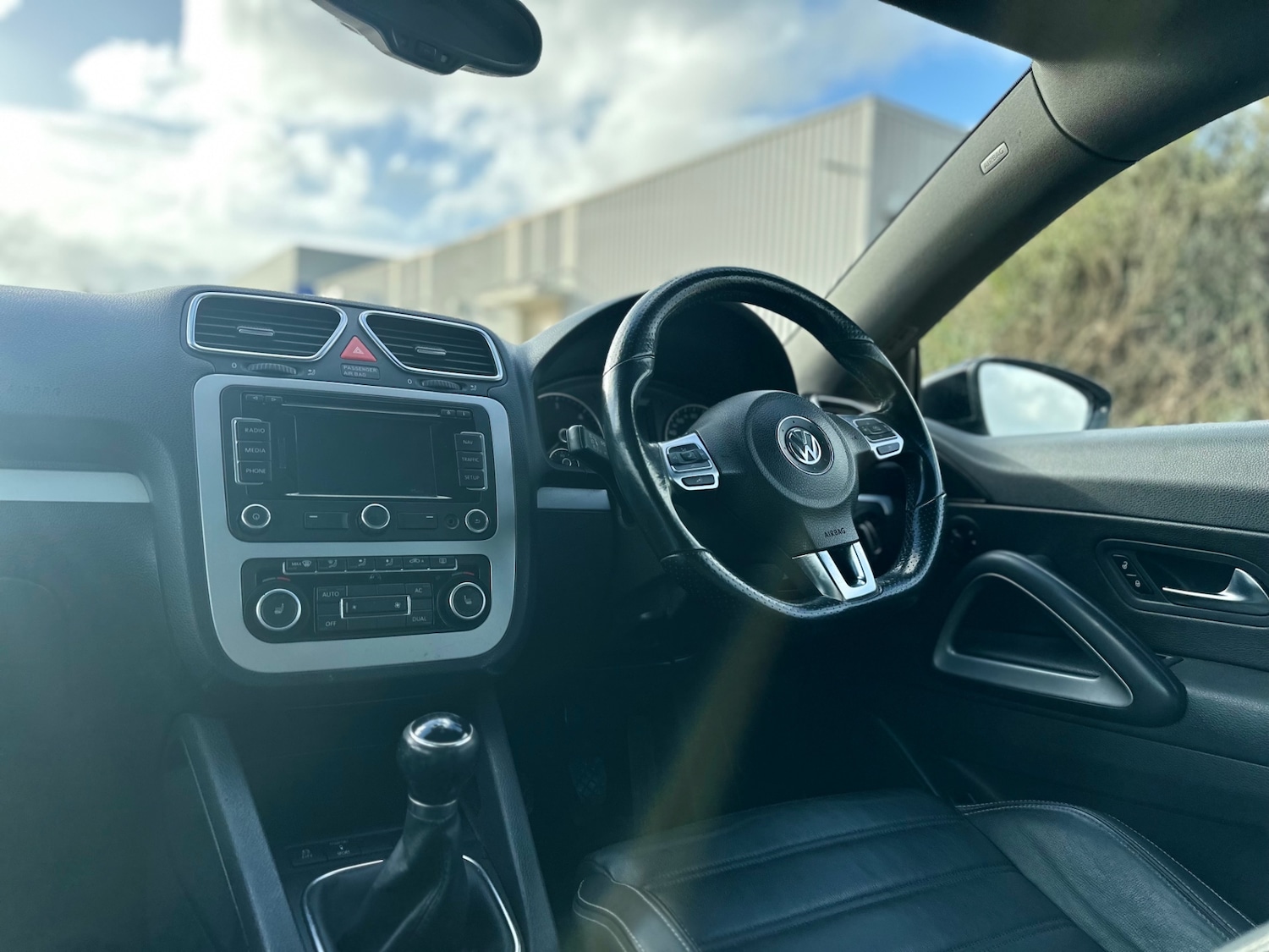 Used Volkswagen Scirocco 2012 for sale - 77310783: Photo 12