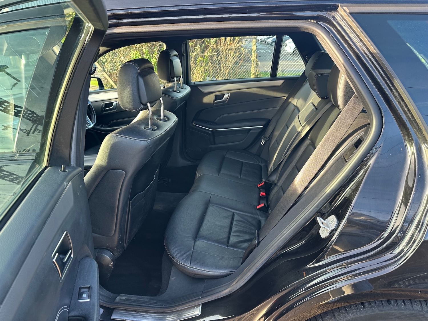 Used Mercedes-Benz E Class 2016 for sale - 77053767: Photo 12