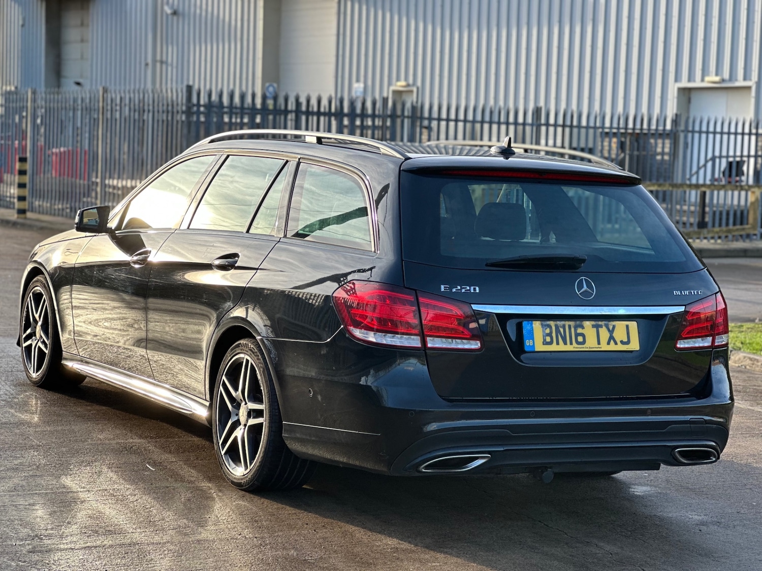 Used Mercedes-Benz E Class 2016 for sale - 77053767: Photo 5