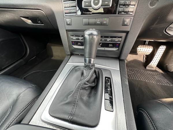 Used Mercedes-Benz E-Class 2011 for sale - 73971990: Photo 12
