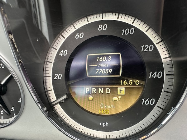 Used Mercedes-Benz E-Class 2011 for sale - 73971990: Photo 13