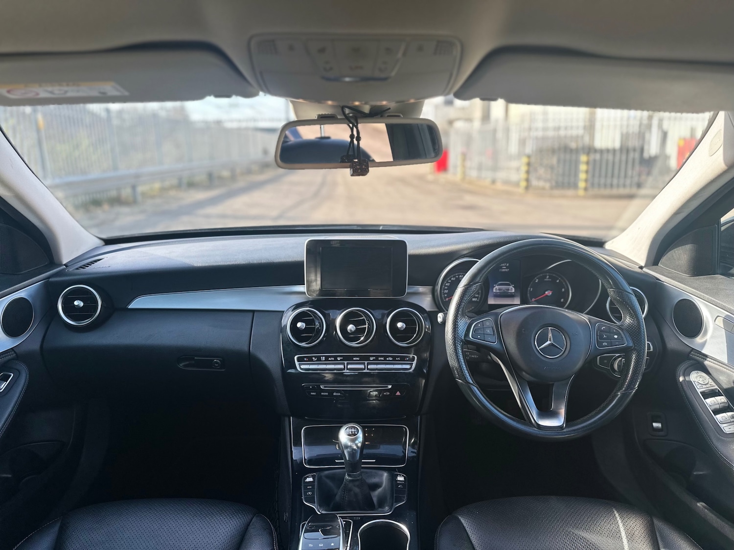 Used Mercedes-Benz C Class 2014 for sale - 77781549: Photo 16