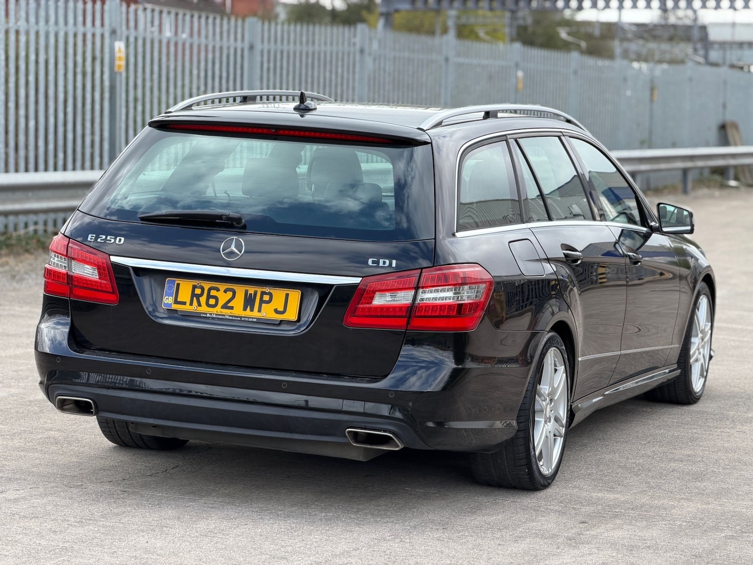 Used Mercedes-Benz E Class 2012 for sale - 78183455: Photo 15