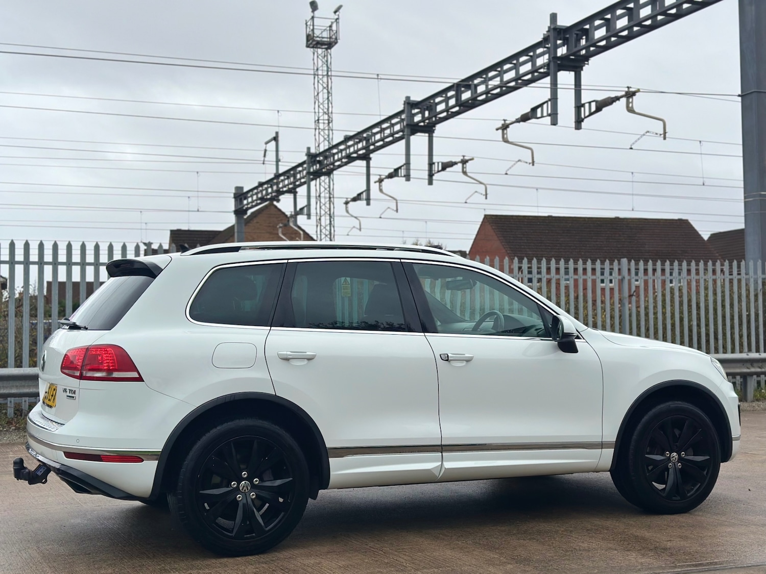 Used Volkswagen Touareg 2015 for sale - 76418525: Photo 10