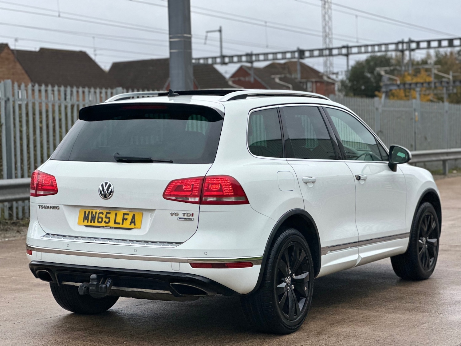 Used Volkswagen Touareg 2015 for sale - 76418525: Photo 8