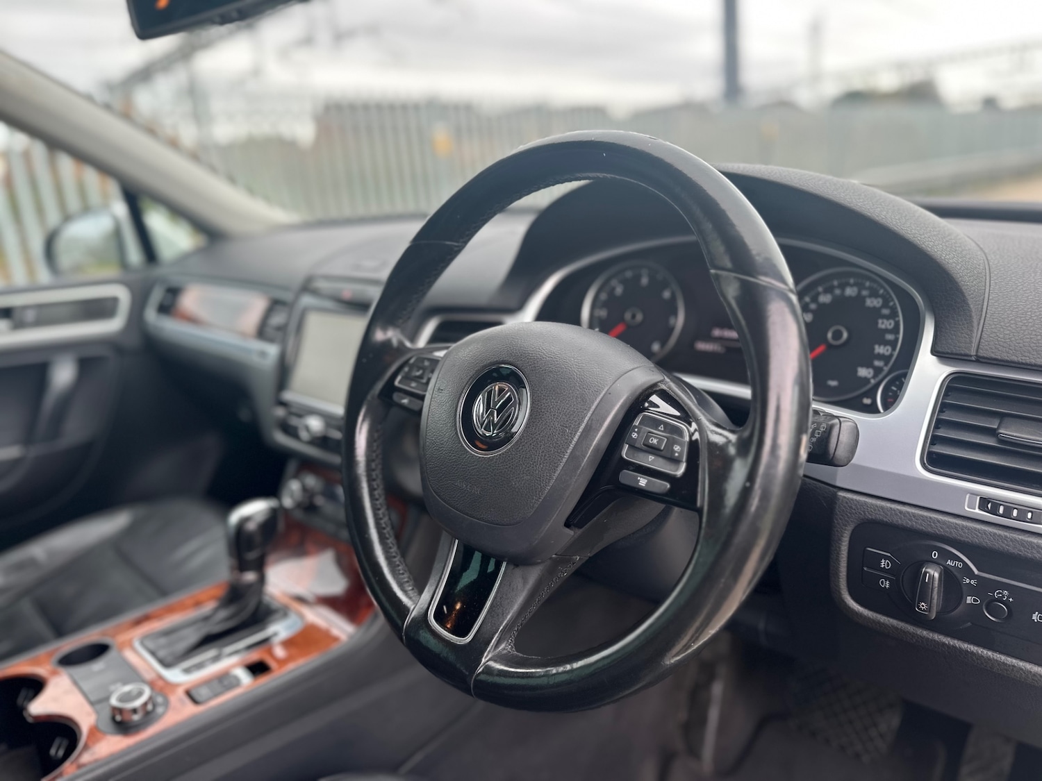 Used Volkswagen Touareg 2012 for sale - 76380146: Photo 13