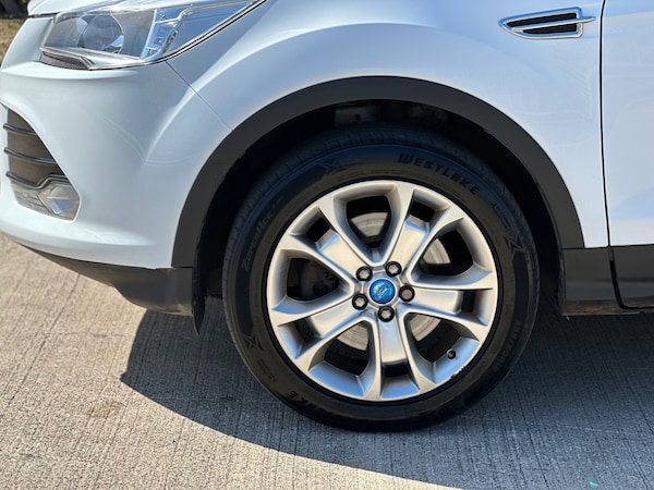Used Ford Kuga 2015 for sale - 75271544: Photo 9