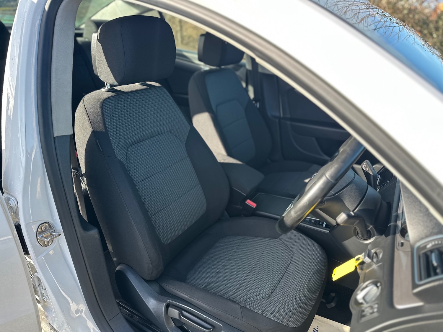 Used Volkswagen Passat 2013 for sale - 77364024: Photo 11