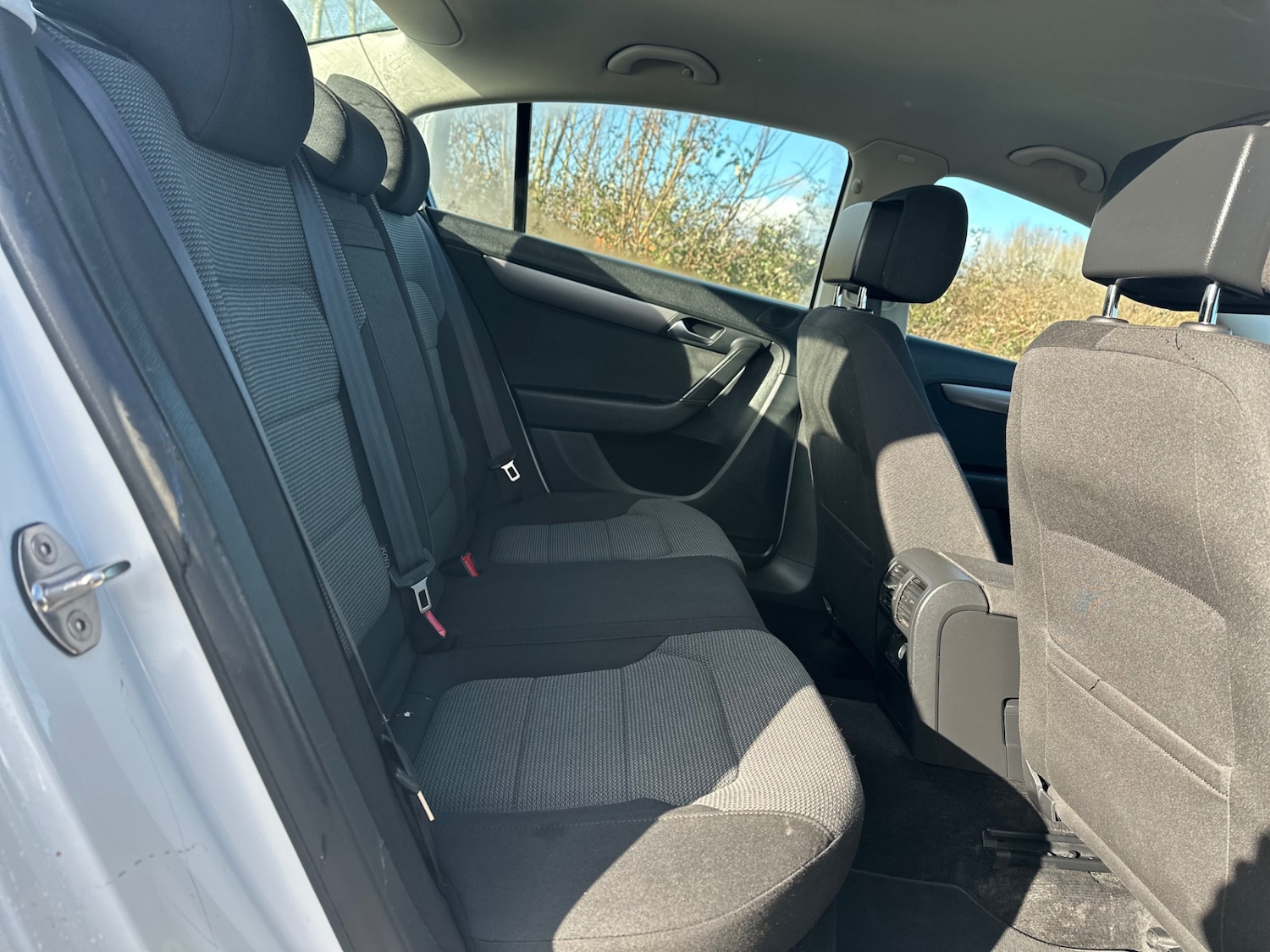 Used Volkswagen Passat 2013 for sale - 77364024: Photo 8