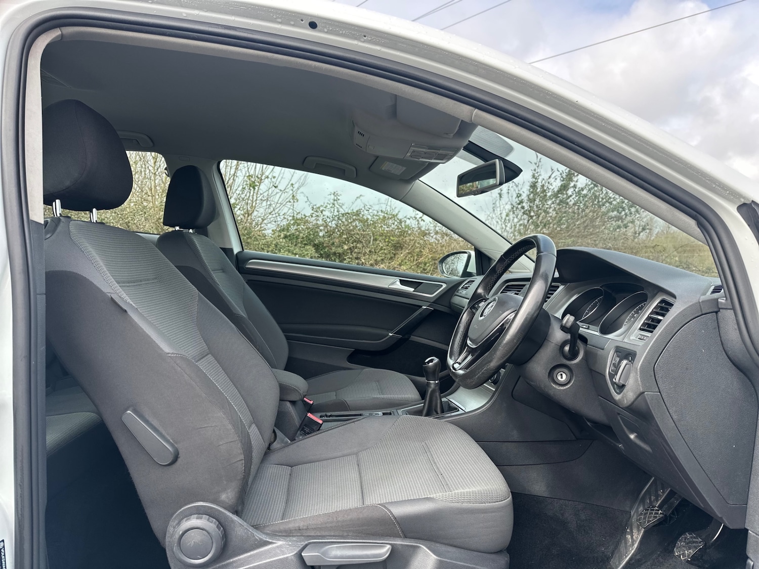 Used Volkswagen Golf 2014 for sale - 77945217: Photo 11