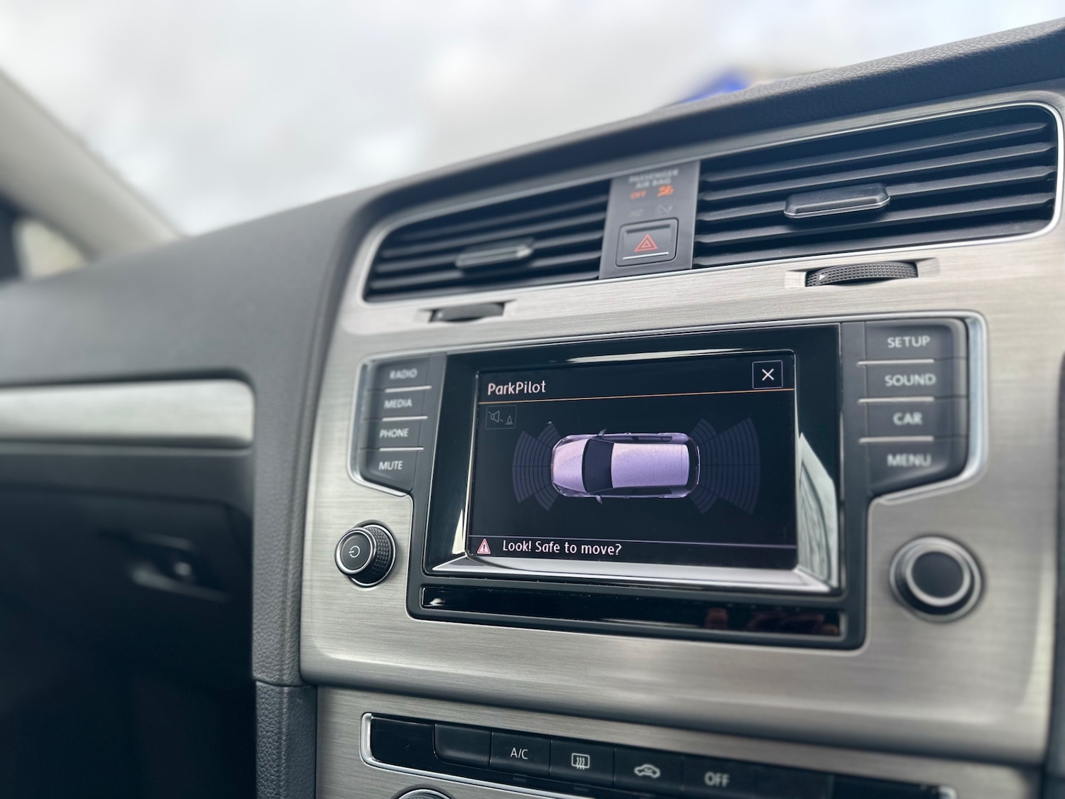 Used Volkswagen Golf 2014 for sale - 77945217: Photo 20