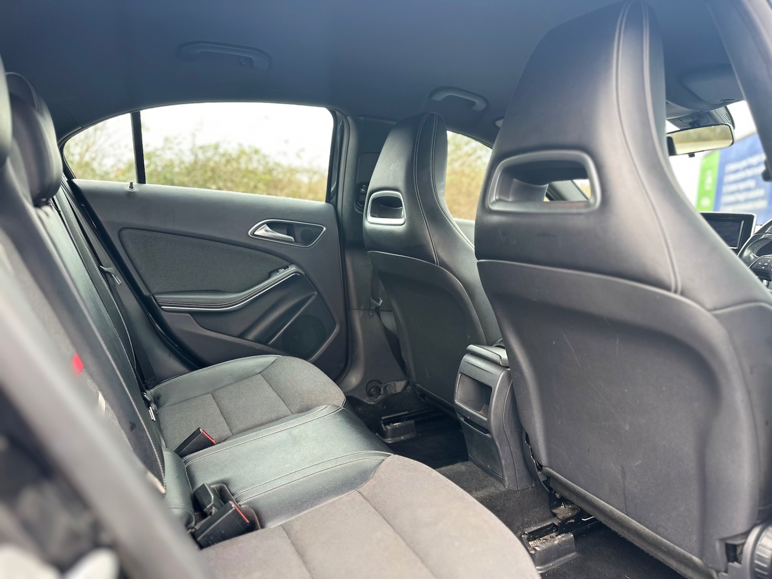 Used Mercedes-Benz A-Class 2015 for sale - 77945207: Photo 12