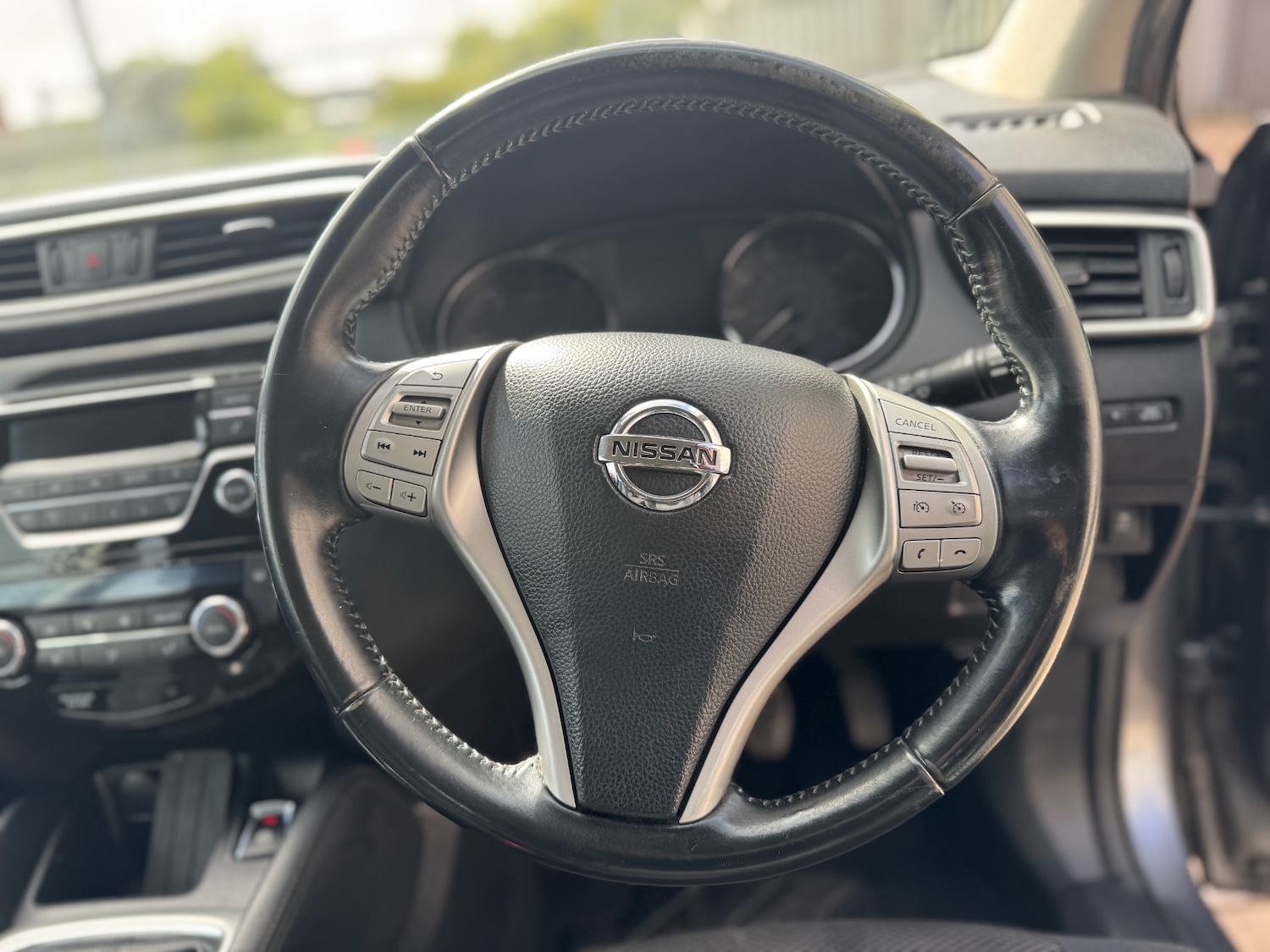 Used Nissan Qashqai 2015 for sale - 75976242: Photo 11