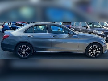 Used Mercedes-Benz C Class 2019 for sale - 78586192: Photo