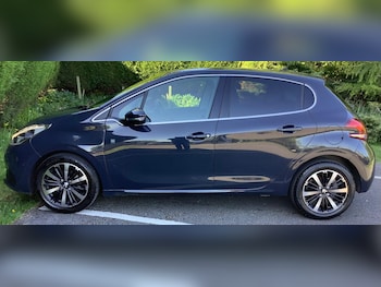 Used Peugeot 208 2019 for sale - 78448201: Photo