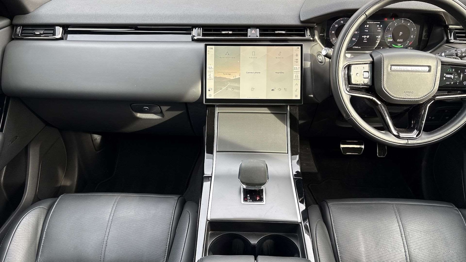 Used Land Rover Range Rover Velar 2024 for sale - 77361385: Photo 14