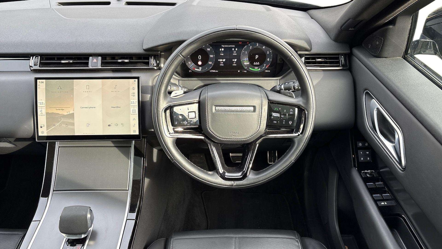 Used Land Rover Range Rover Velar 2024 for sale - 77361385: Photo 15